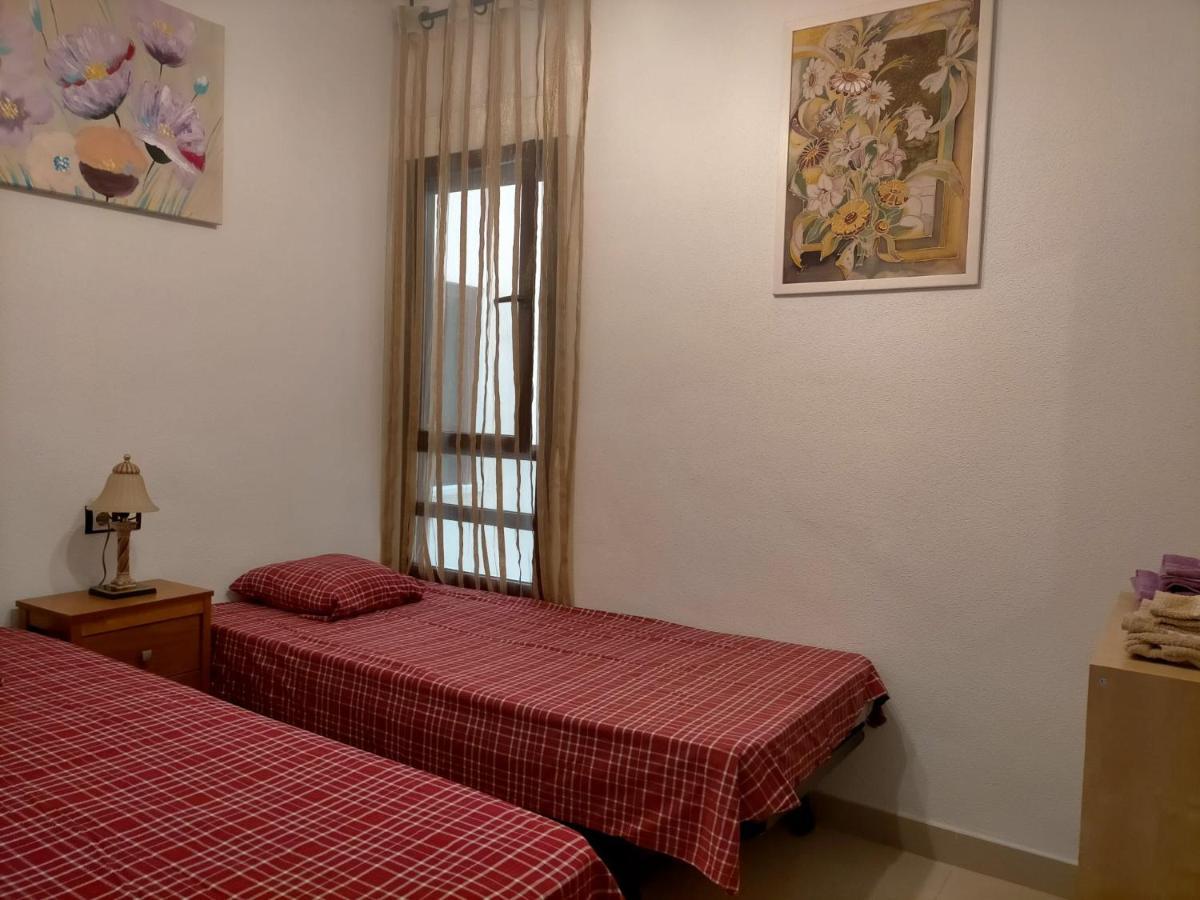Nice Apartment With Terrace On The Los Locos Beach ตอร์เรเวียคา ภายนอก รูปภาพ