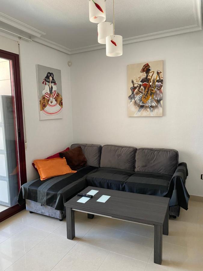 Nice Apartment With Terrace On The Los Locos Beach ตอร์เรเวียคา ภายนอก รูปภาพ