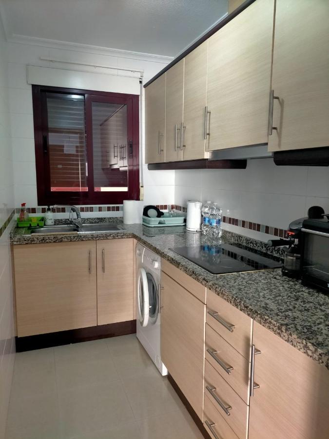 Nice Apartment With Terrace On The Los Locos Beach ตอร์เรเวียคา ภายนอก รูปภาพ