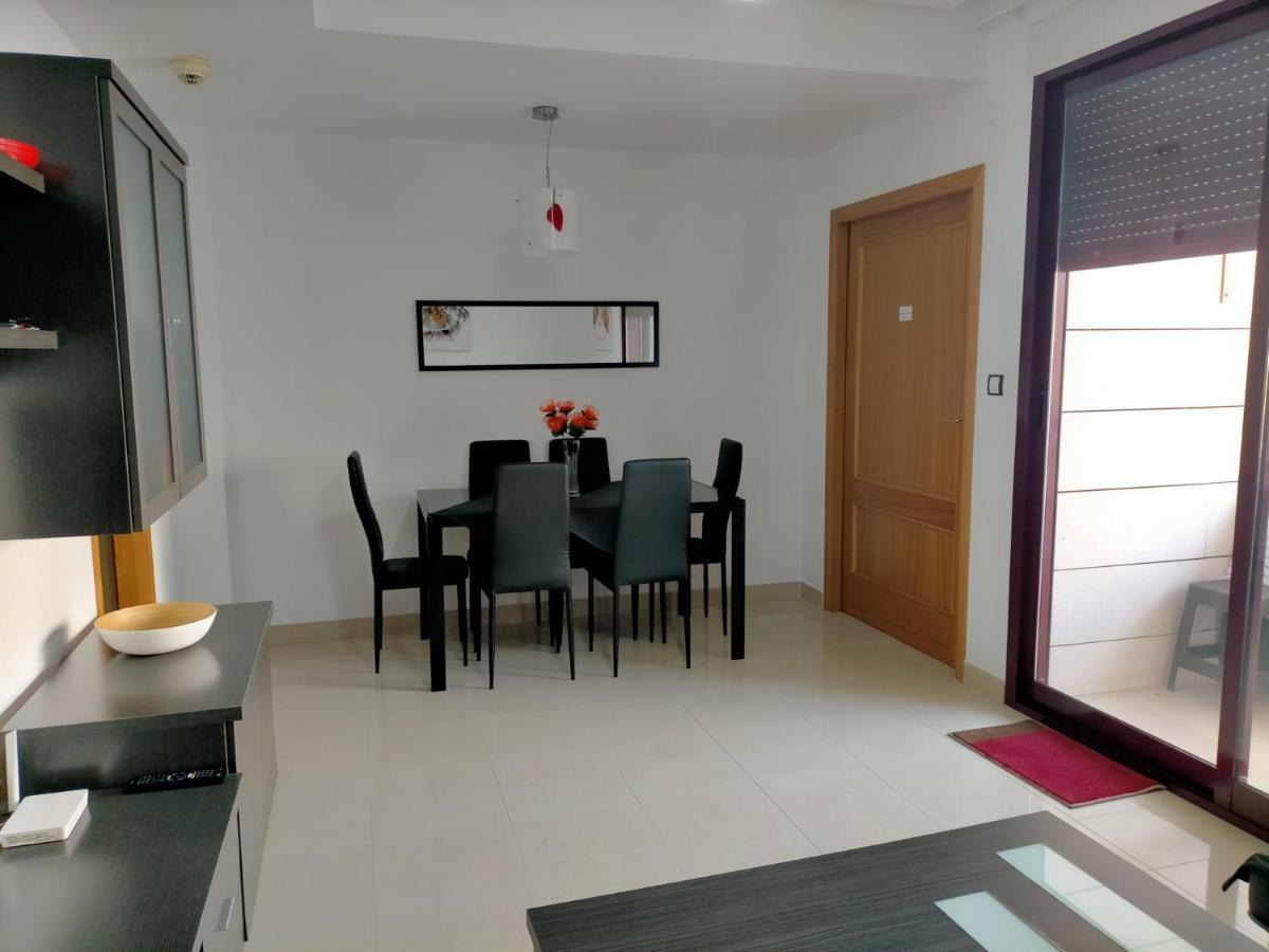 Nice Apartment With Terrace On The Los Locos Beach ตอร์เรเวียคา ภายนอก รูปภาพ